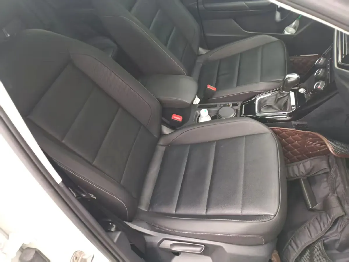 2019 Volkswagen T-Roc 1.4T 131HP L4 7DCT,autocango,china used car exporter,china ev exporter,chinese used car exporter,chinese used ev exporter