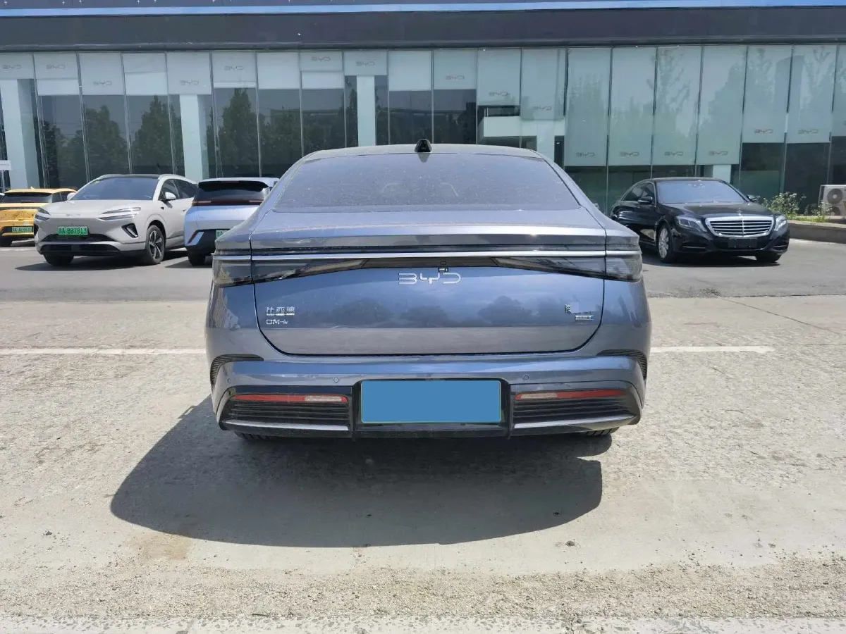 2025 BYD Seal07 DM-i 1.5L 101HP L4 E-CVT PHEV 17.6KWH,autocango,china used car exporter,china ev exporter,chinese used car exporter,chinese used ev exporter