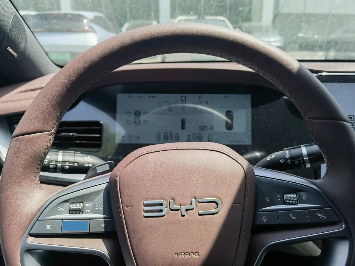 2025 BYD Seal07 DM-i 1.5L 101HP L4 E-CVT PHEV 17.6KWH,autocango,china used car exporter,china ev exporter,chinese used car exporter,chinese used ev exporter