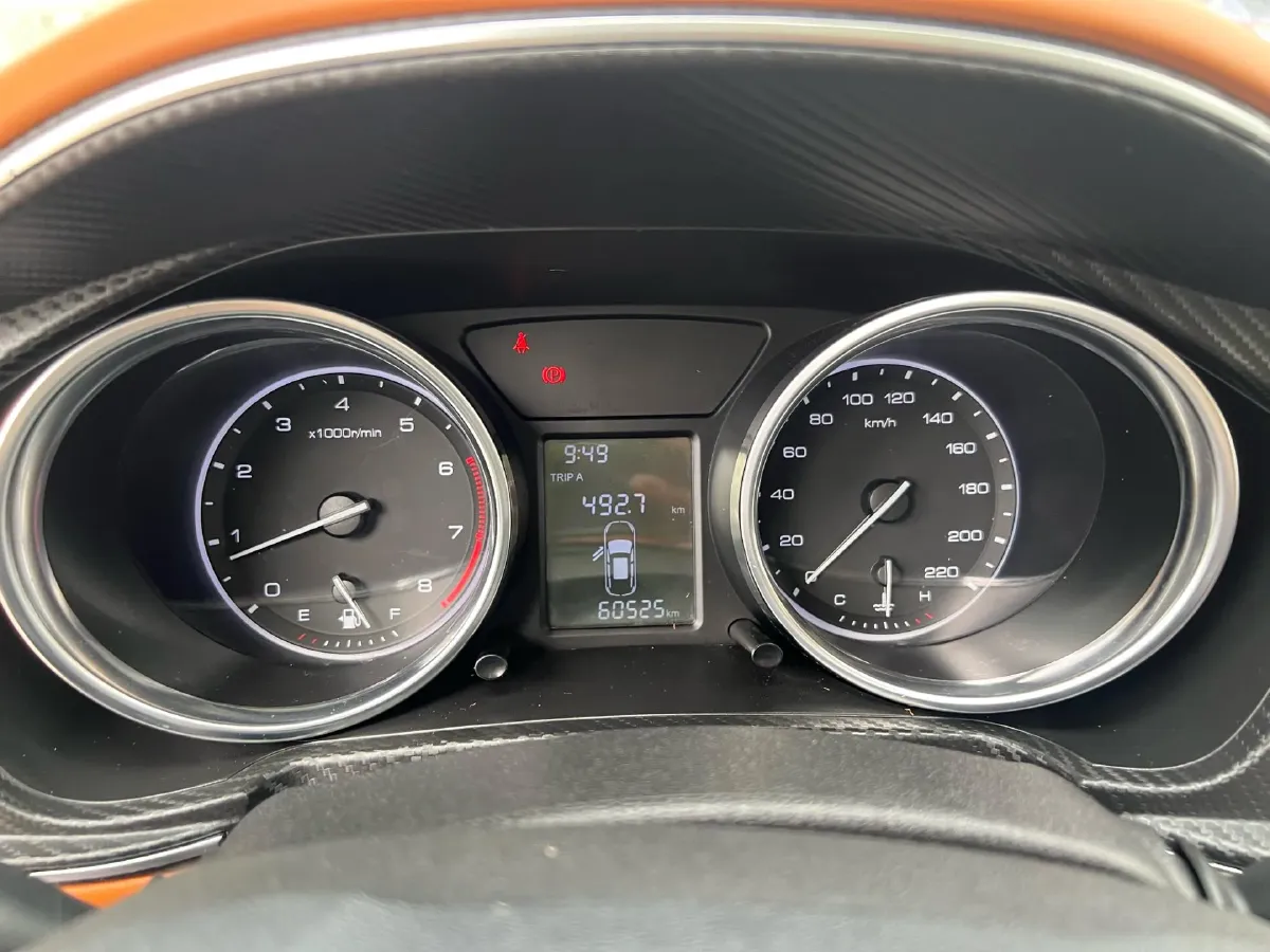 2017 Zotye T300 1.5L 112HP L4 5MT,autocango,china used car exporter,china ev exporter,chinese used car exporter,chinese used ev exporter