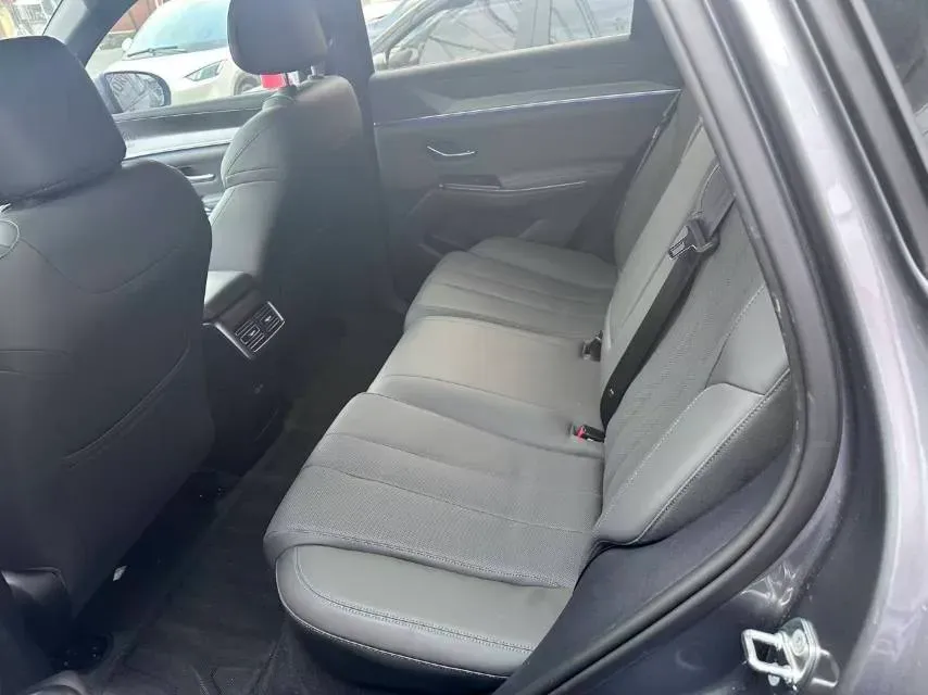 2025 BYD Song Pro 1.5L 101HP L4 E-CVT PHEV 18.3KWH,autocango,china used car exporter,china ev exporter,chinese used car exporter,chinese used ev exporter