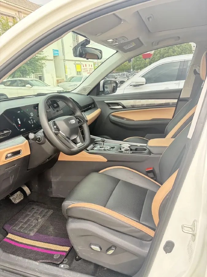 2024 Geely OkavangoPRO 1.5T 181HP L4 7DCT,autocango,china used car exporter,china ev exporter,chinese used car exporter,chinese used ev exporter