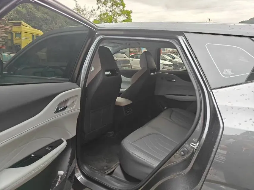 2024 ChangAn UNI-Z 1.5L 98HP L4 E-CVT PHEV 18.4KWH,autocango,china used car exporter,china ev exporter,chinese used car exporter,chinese used ev exporter