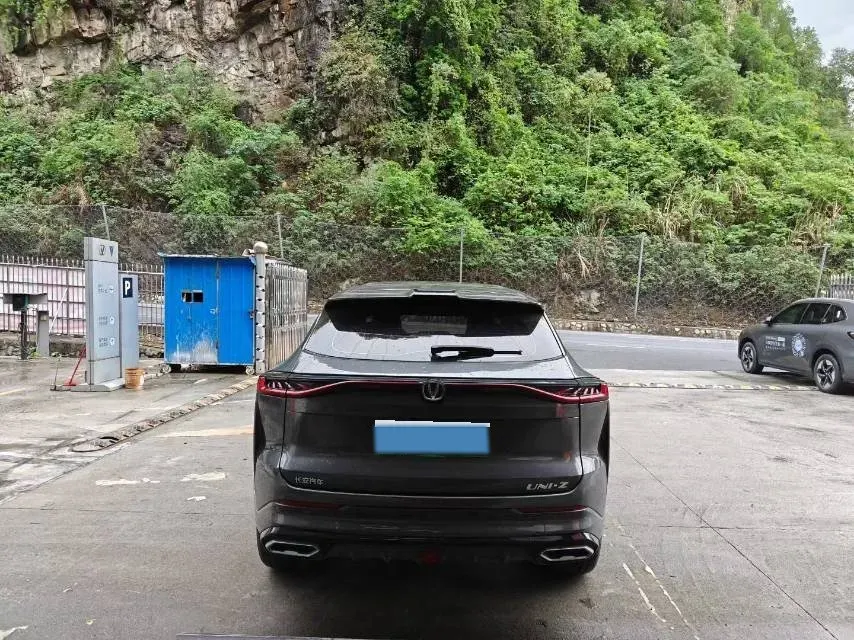 2024 ChangAn UNI-Z 1.5L 98HP L4 E-CVT PHEV 18.4KWH,autocango,china used car exporter,china ev exporter,chinese used car exporter,chinese used ev exporter