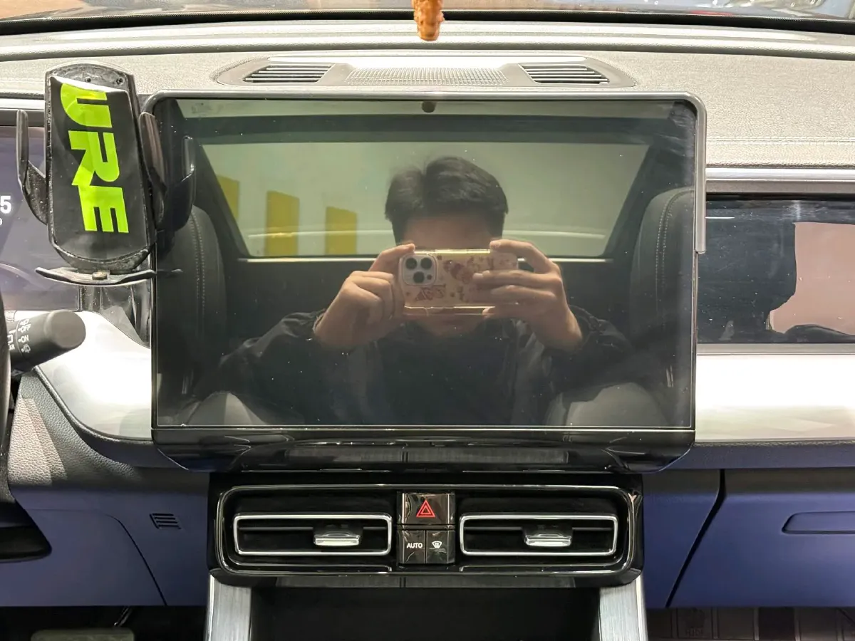 2022 GAC Trumpchi GS8 2.0T 252HP L4 8AT,autocango,china used car exporter,china ev exporter,chinese used car exporter,chinese used ev exporter