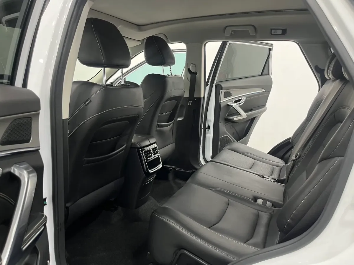 2021 Jetour X70 Plus 1.5T 156HP L4 6DCT,autocango,china used car exporter,china ev exporter,chinese used car exporter,chinese used ev exporter