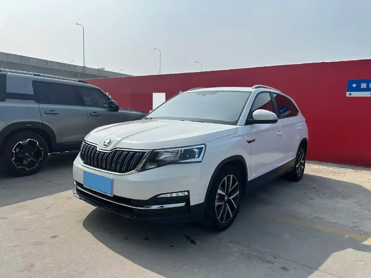 2023 Skoda Kamiq 1.5L 112HP L4 6AT,autocango,china used car exporter,china ev exporter,chinese used car exporter,chinese used ev exporter