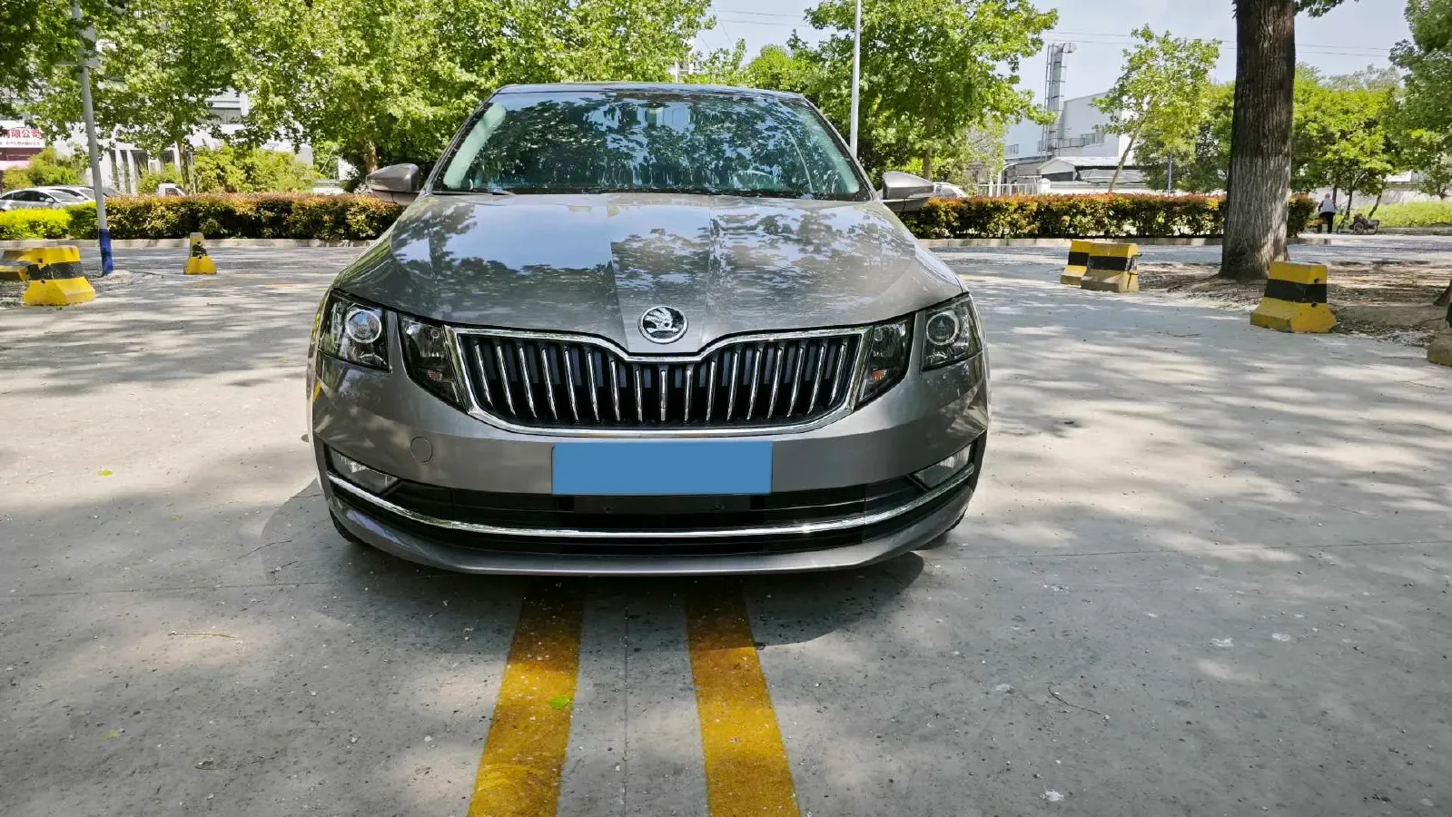 2018 Skoda Octavia 1.6L 110HP L4 6AT,autocango,china used car exporter,china ev exporter,chinese used car exporter,chinese used ev exporter