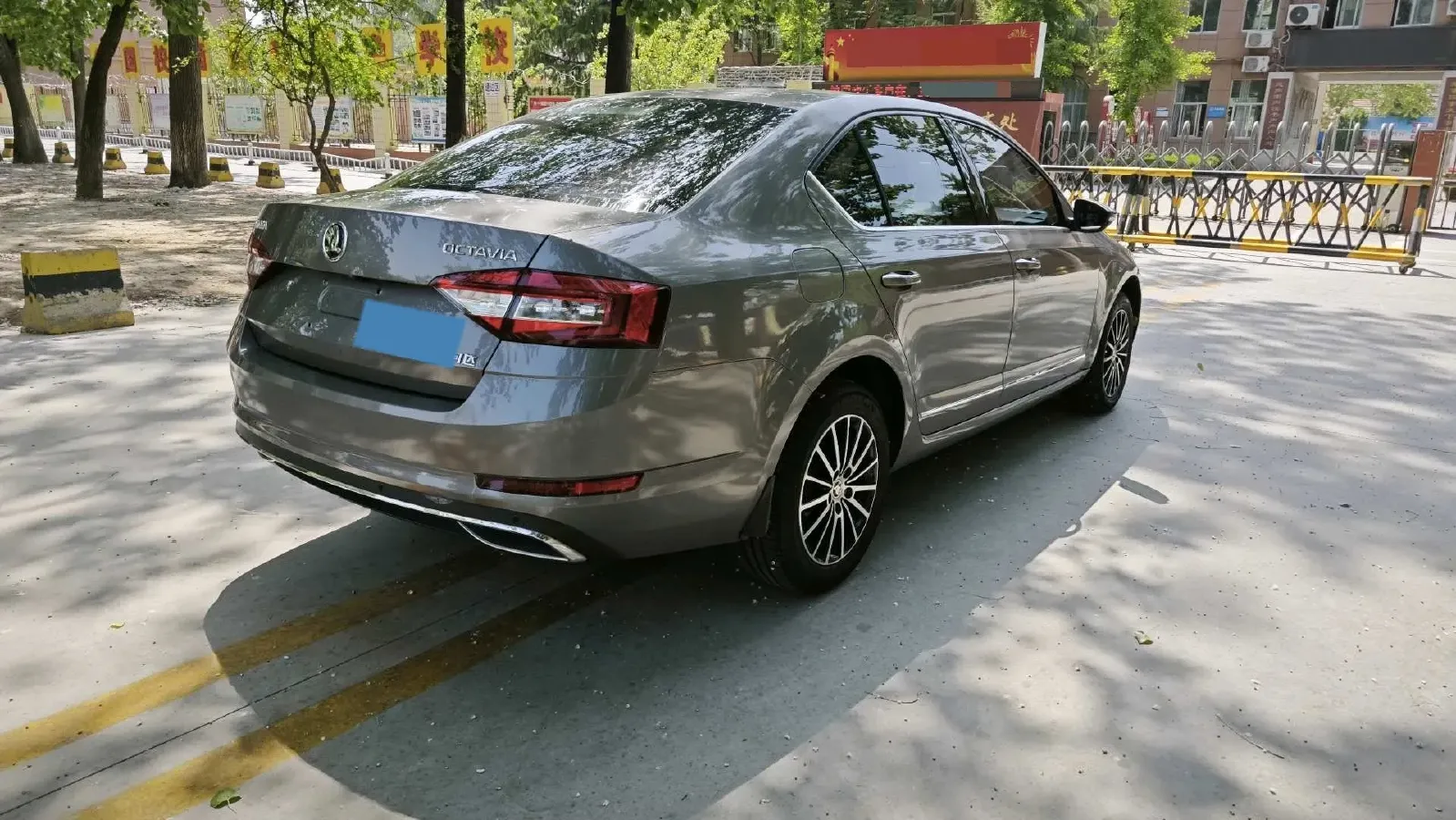 2018 Skoda Octavia 1.6L 110HP L4 6AT,autocango,china used car exporter,china ev exporter,chinese used car exporter,chinese used ev exporter