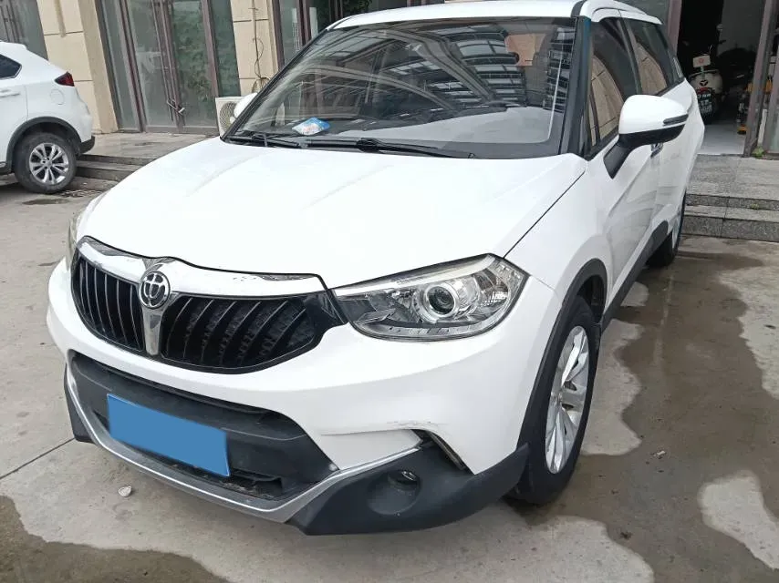 2016 Brilliance Auto V3 1.5L 112HP L4 5MT,autocango,china used car exporter,china ev exporter,chinese used car exporter,chinese used ev exporter