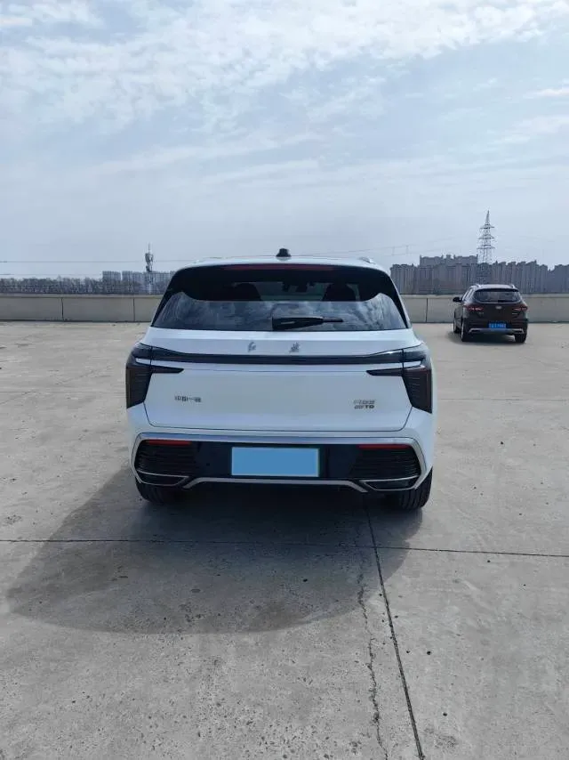 2024 HongQi HS3 1.5T 169HP L4 7DCT,autocango,china used car exporter,china ev exporter,chinese used car exporter,chinese used ev exporter