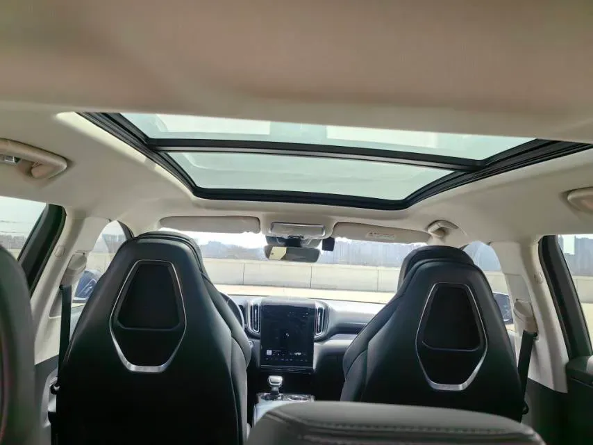 2024 HongQi HS3 1.5T 169HP L4 7DCT,autocango,china used car exporter,china ev exporter,chinese used car exporter,chinese used ev exporter