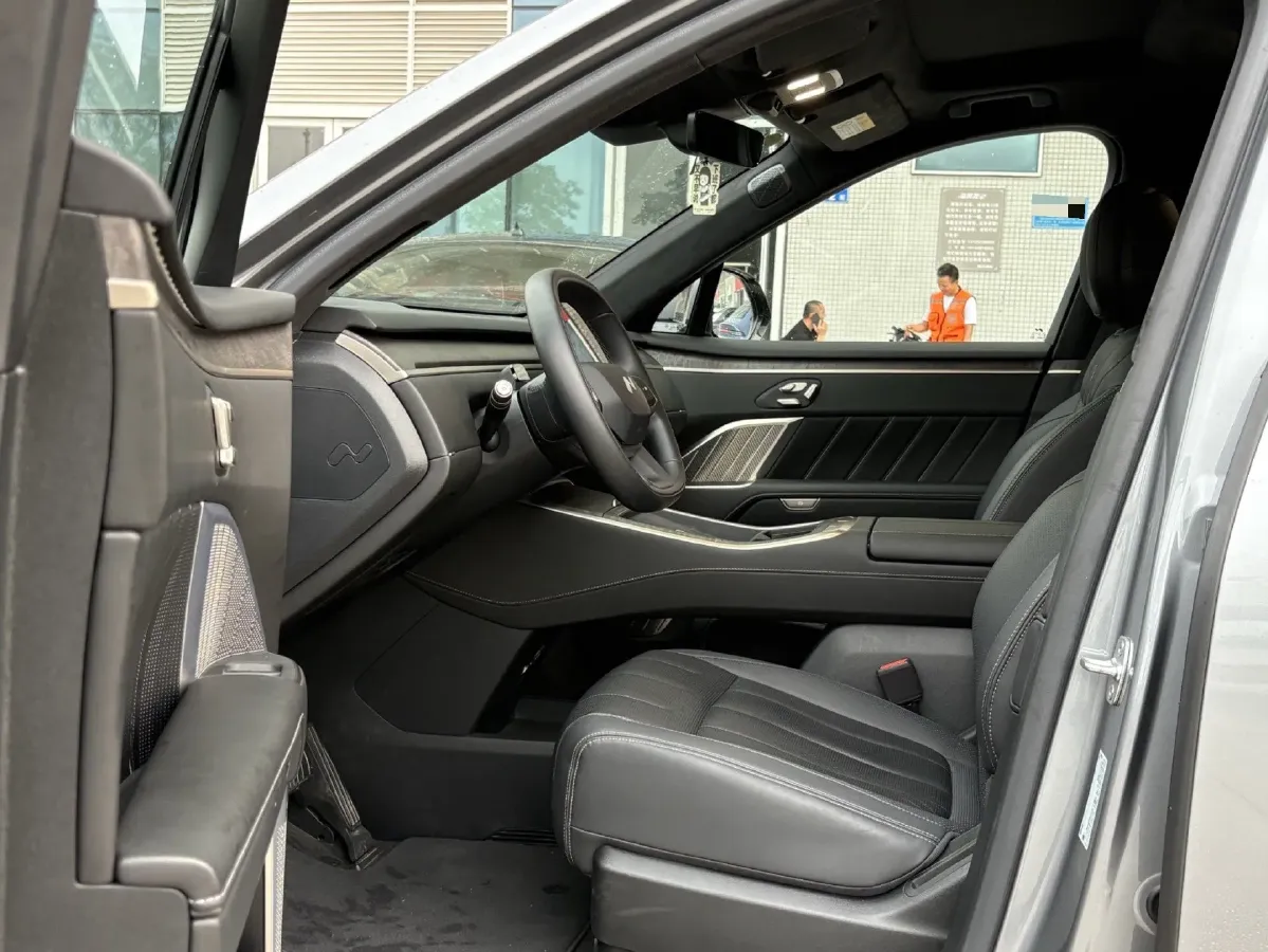 2025 ONVO L90 BEV,autocango,china used car exporter,china ev exporter,chinese used car exporter,chinese used ev exporter