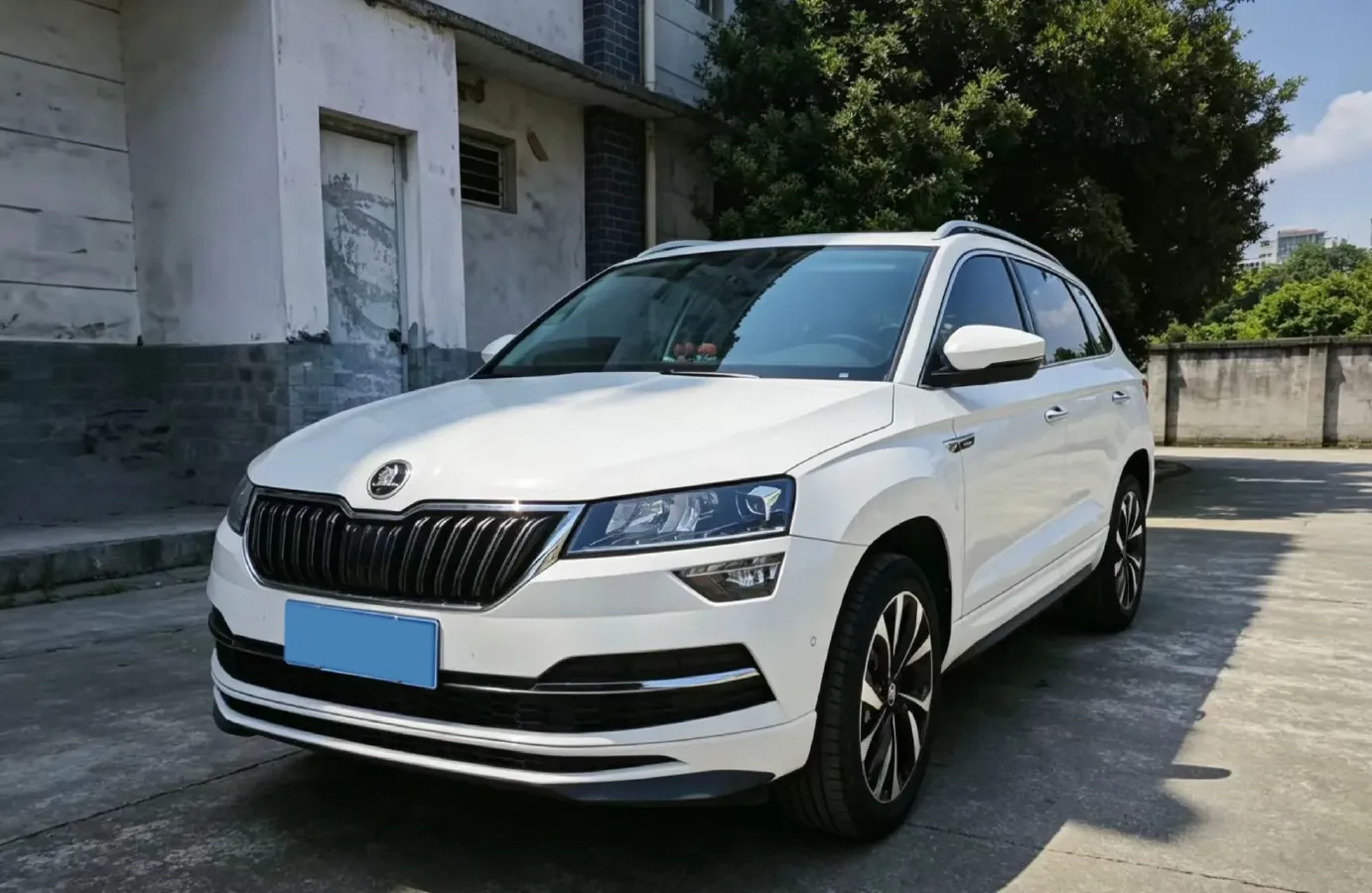 2022 Skoda Karoq 1.4T 150HP L4 7DCT,autocango,china used car exporter,china ev exporter,chinese used car exporter,chinese used ev exporter