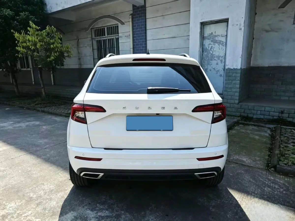 2022 Skoda Karoq 1.4T 150HP L4 7DCT,autocango,china used car exporter,china ev exporter,chinese used car exporter,chinese used ev exporter