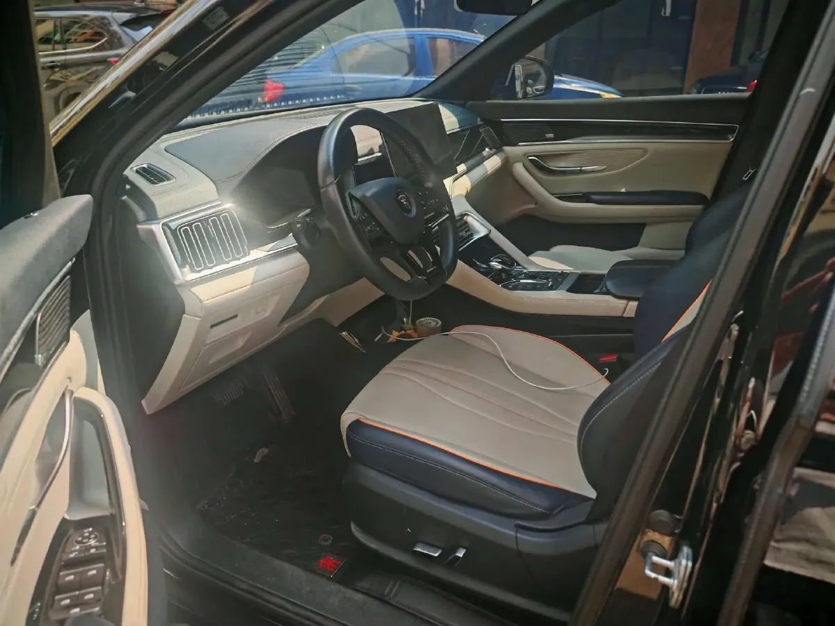 2021 Geely JiaJi 1.5T 177HP L3 7DCT PHEV 11.3KWH,autocango,china used car exporter,china ev exporter,chinese used car exporter,chinese used ev exporter