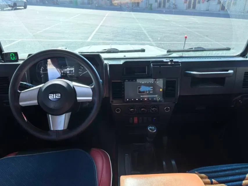 2020 BAW 212 1.5T 136HP L4 5MT,autocango,china used car exporter,china ev exporter,chinese used car exporter,chinese used ev exporter