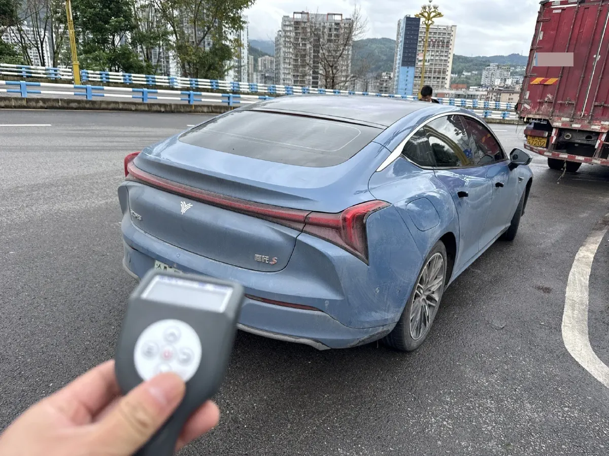 2022 Jeep Grand Commander 2.0T 234HP L4 9AT,autocango,china used car exporter,china ev exporter,chinese used car exporter,chinese used ev exporter