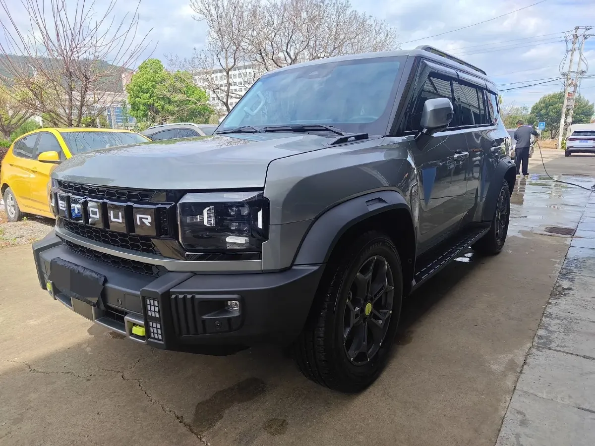 2023 Jetour Traveller 2.0T 254HP L4 7DCT,autocango,china used car exporter,china ev exporter,chinese used car exporter,chinese used ev exporter