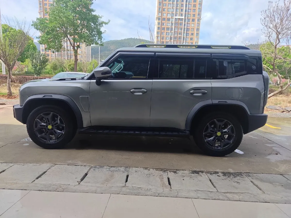 2023 Jetour Traveller 2.0T 254HP L4 7DCT,autocango,china used car exporter,china ev exporter,chinese used car exporter,chinese used ev exporter