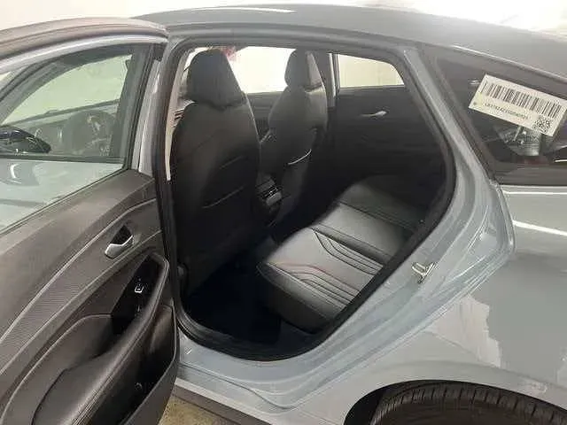 2024 Geely Binray 1.5T 181HP L4 7DCT,autocango,china used car exporter,china ev exporter,chinese used car exporter,chinese used ev exporter