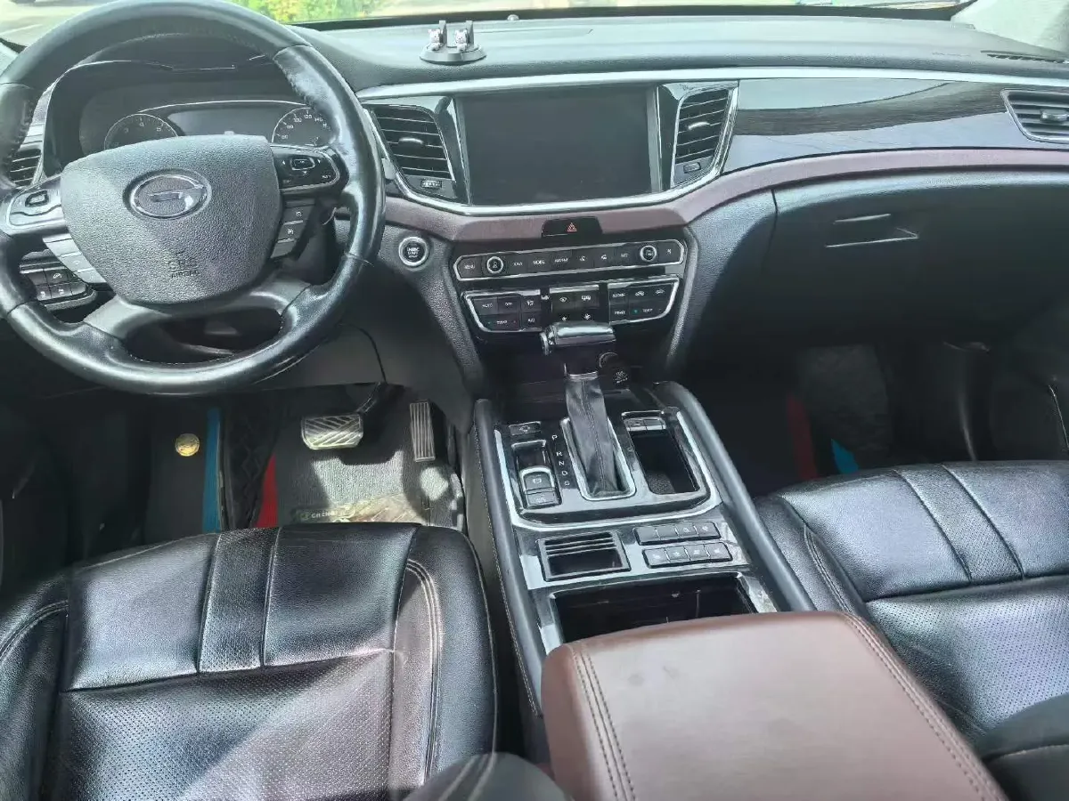 2017 GAC Trumpchi GS8 2.0T 201HP L4 6AT,autocango,china used car exporter,china ev exporter,chinese used car exporter,chinese used ev exporter