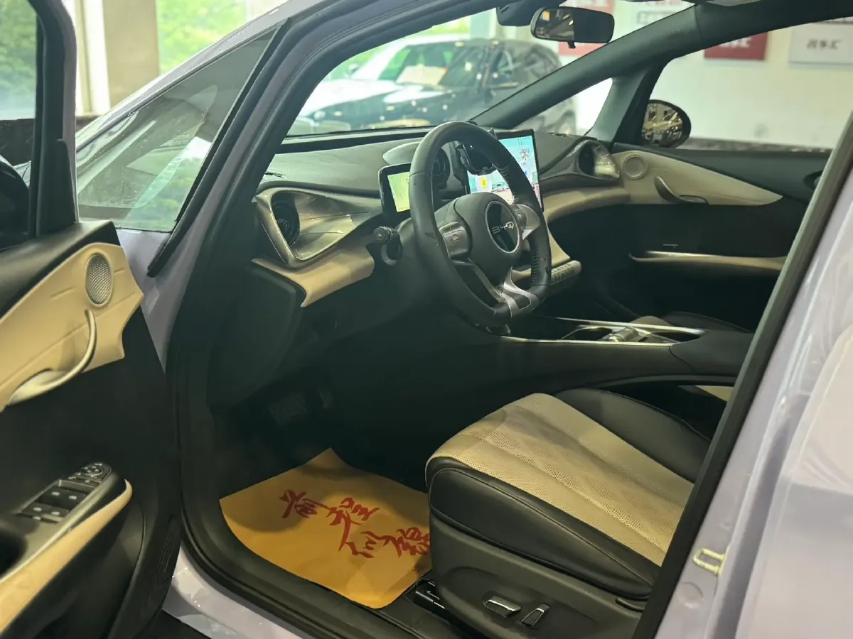 2023 BYD Dolphin BEV 44.928KWH,autocango,china used car exporter,china ev exporter,chinese used car exporter,chinese used ev exporter