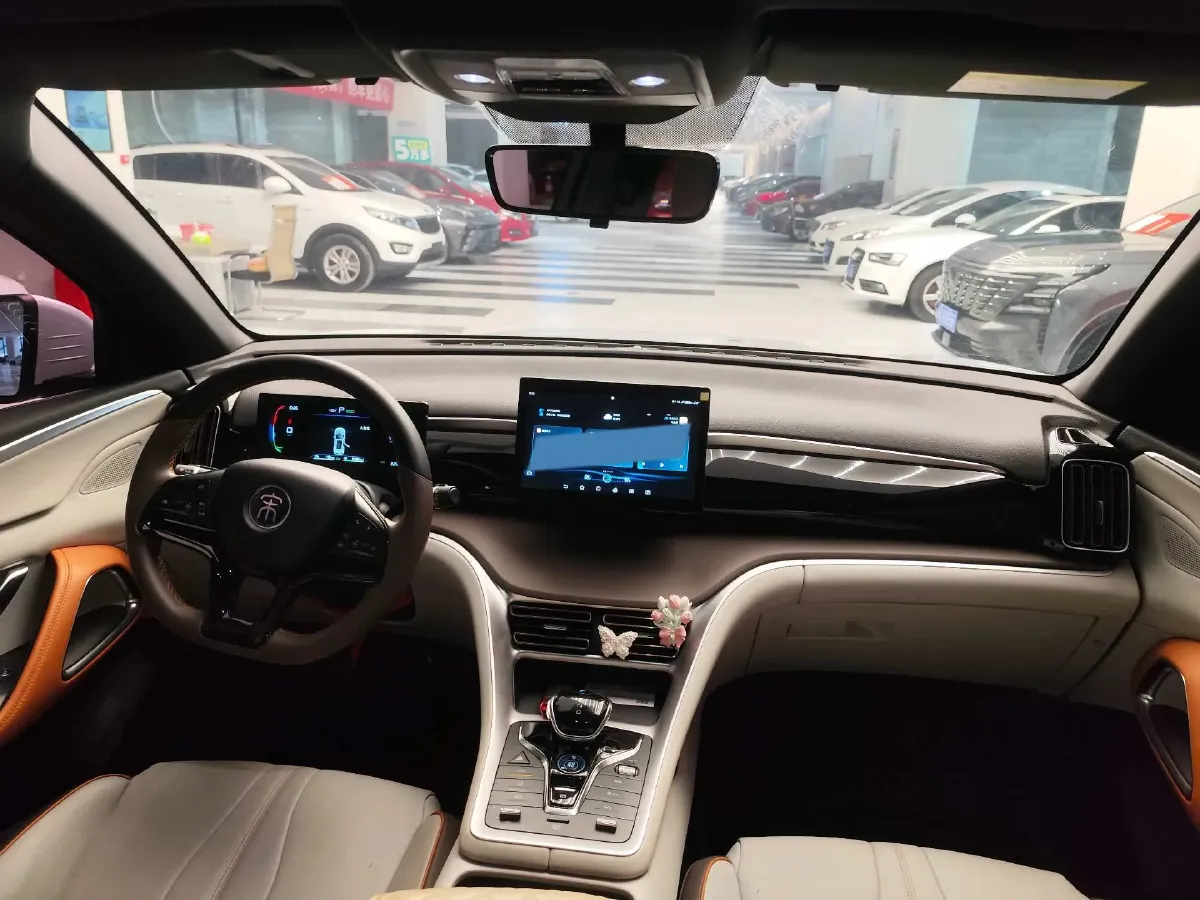 2022 Ruichi Auto EC35 BEV 82HP BEV 36.288KWH,autocango,china used car exporter,china ev exporter,chinese used car exporter,chinese used ev exporter