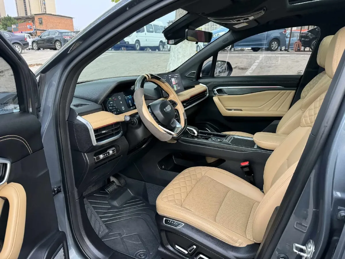 2023 Geely Okavango L 2.0T 218HP L4 7DCT,autocango,china used car exporter,china ev exporter,chinese used car exporter,chinese used ev exporter