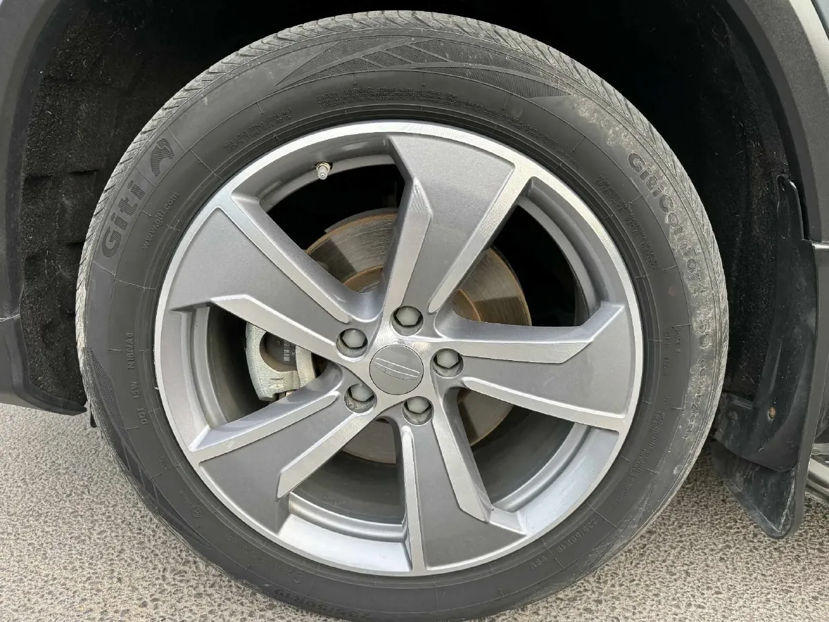 2023 Geely Okavango L 2.0T 218HP L4 7DCT,autocango,china used car exporter,china ev exporter,chinese used car exporter,chinese used ev exporter