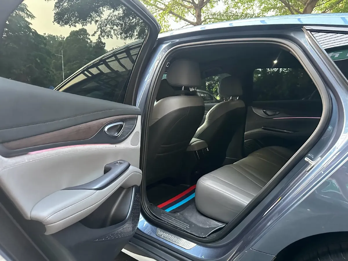 2024 BYD Seal 1.5L 110HP L4 E-CVT PHEV 17.6KWH,autocango,china used car exporter,china ev exporter,chinese used car exporter,chinese used ev exporter