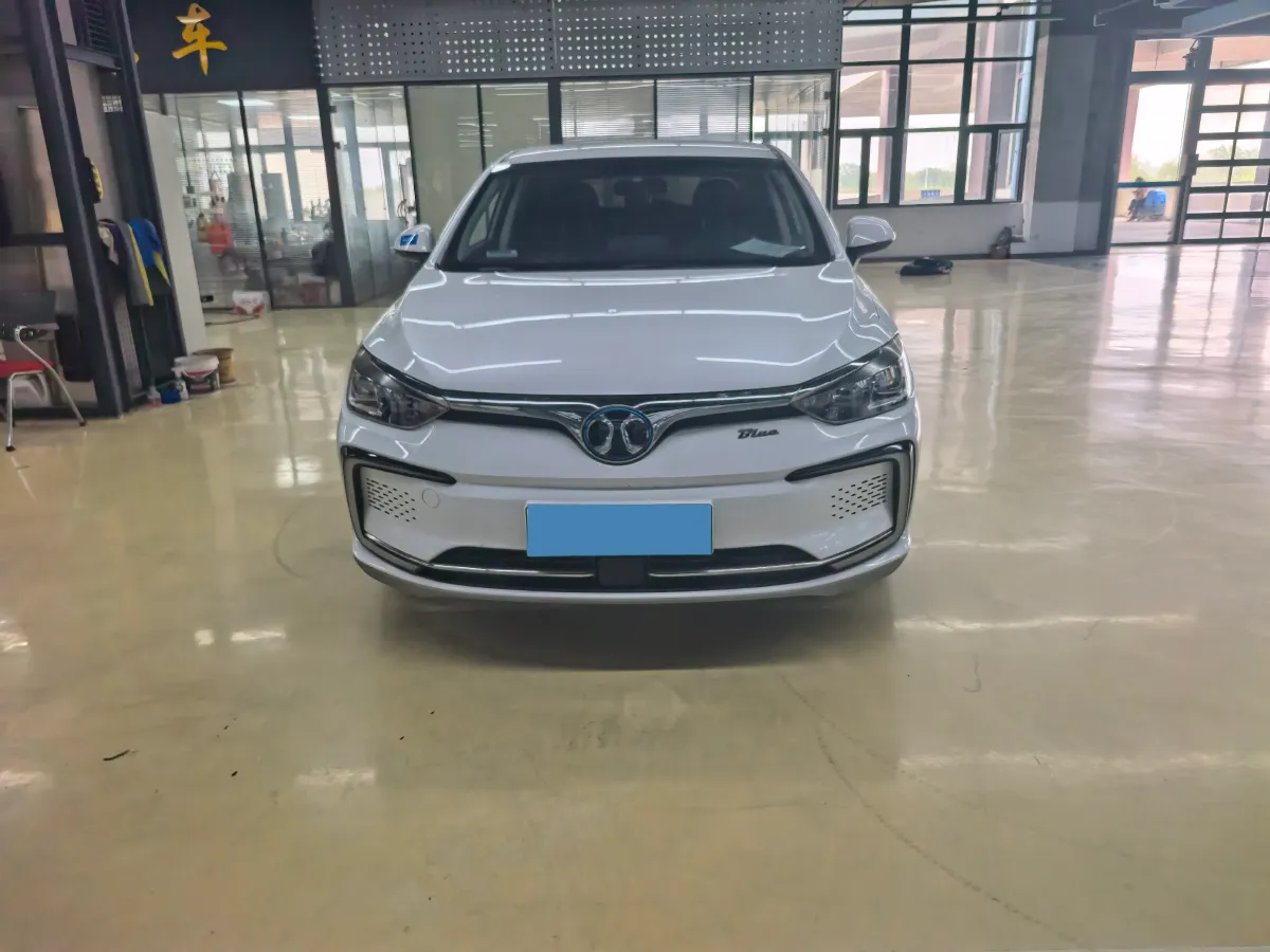 2018 BeiJing Auto EU5 BEV 53.66KWH,autocango,china used car exporter,china ev exporter,chinese used car exporter,chinese used ev exporter