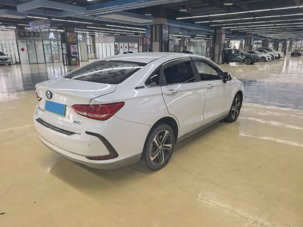 2018 BeiJing Auto EU5 BEV 53.66KWH,autocango,china used car exporter,china ev exporter,chinese used car exporter,chinese used ev exporter