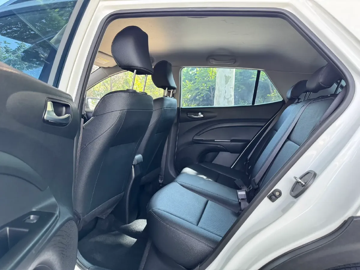 2021 Kia KX1 1.4L 100HP L4 6AT,autocango,china used car exporter,china ev exporter,chinese used car exporter,chinese used ev exporter