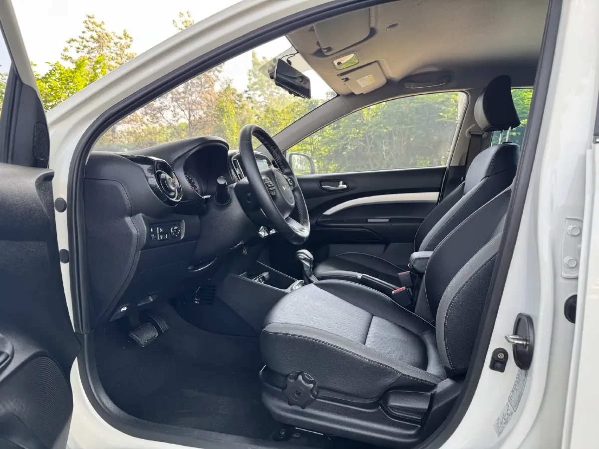 2021 Kia KX1 1.4L 100HP L4 6AT,autocango,china used car exporter,china ev exporter,chinese used car exporter,chinese used ev exporter