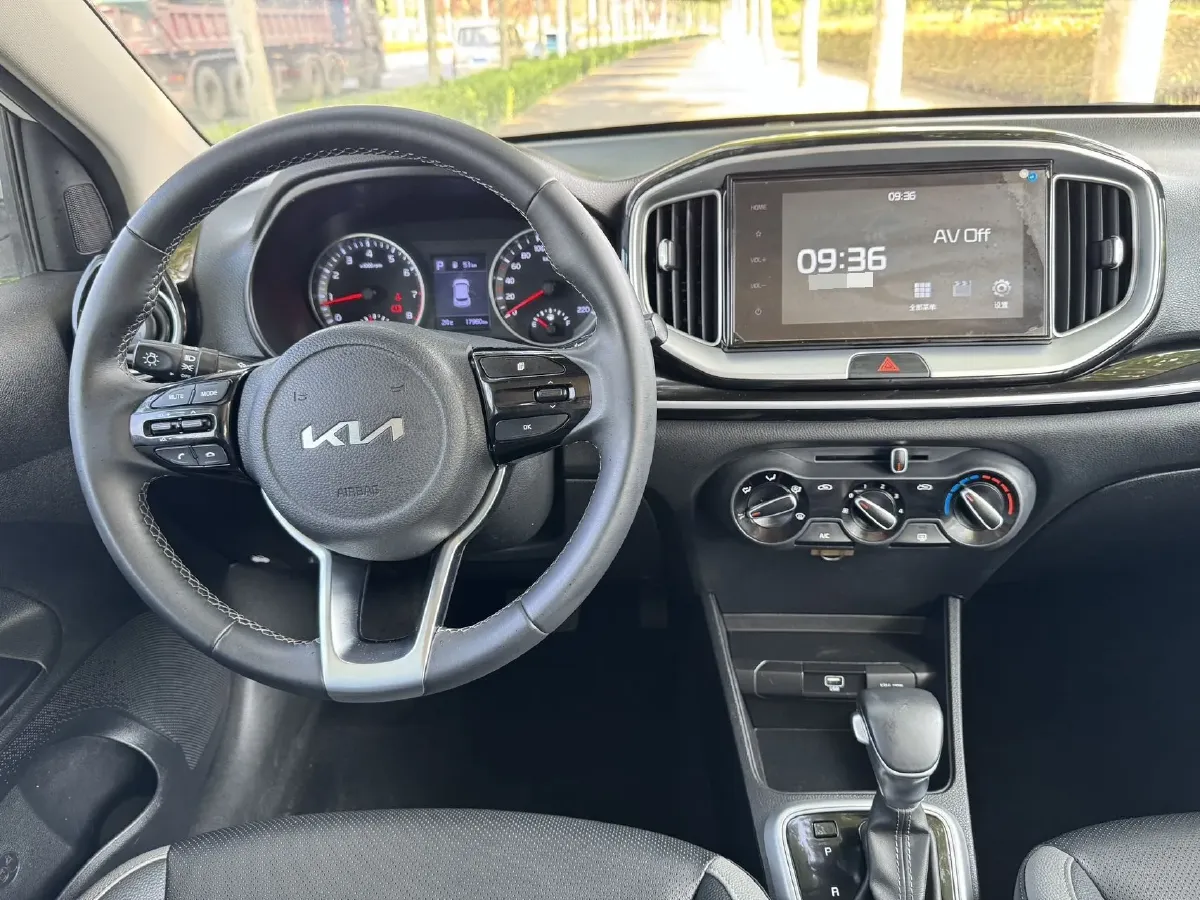 2021 Kia KX1 1.4L 100HP L4 6AT,autocango,china used car exporter,china ev exporter,chinese used car exporter,chinese used ev exporter
