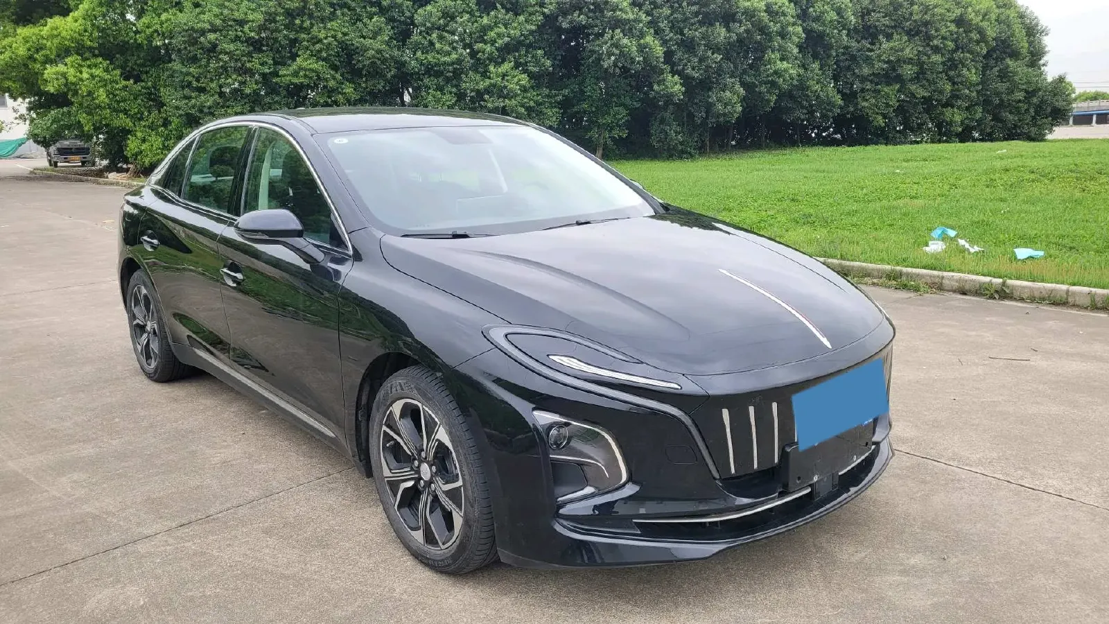 2023 HongQi E-QM5 BEV 54KWH,autocango,china used car exporter,china ev exporter,chinese used car exporter,chinese used ev exporter