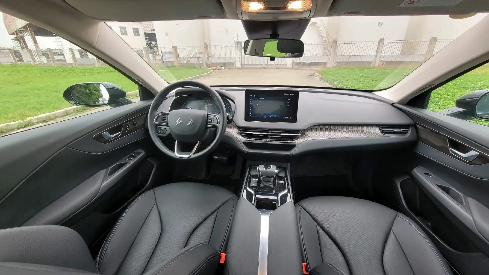 2023 HongQi E-QM5 BEV 54KWH,autocango,china used car exporter,china ev exporter,chinese used car exporter,chinese used ev exporter