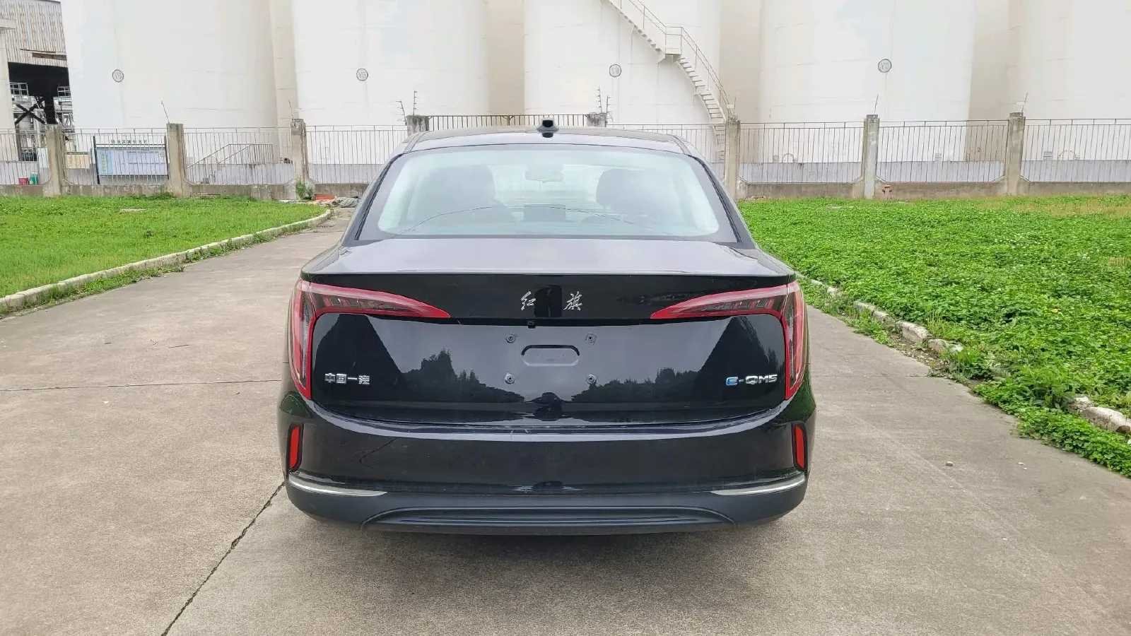 2023 HongQi E-QM5 BEV 54KWH,autocango,china used car exporter,china ev exporter,chinese used car exporter,chinese used ev exporter