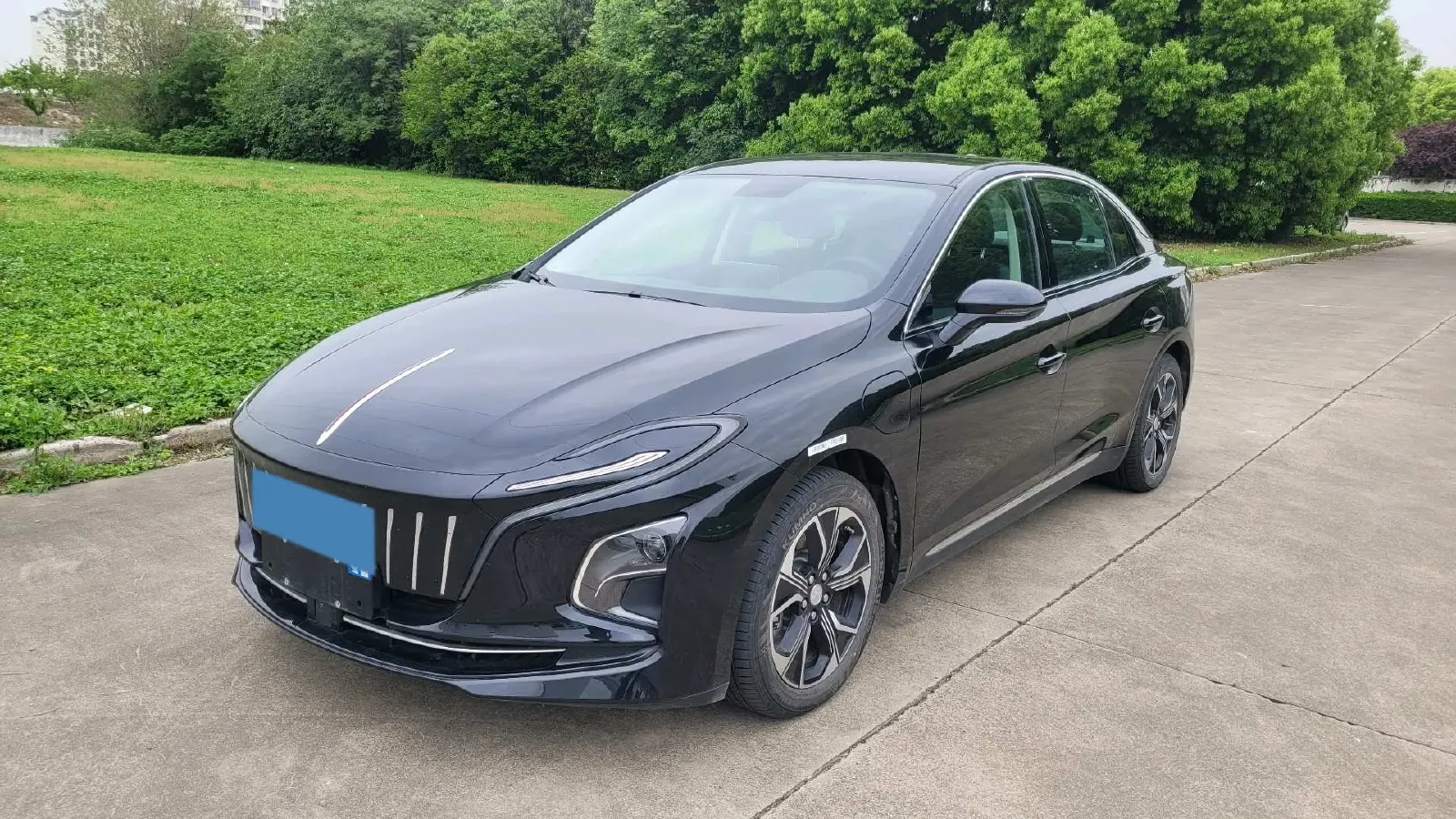 2023 HongQi E-QM5 BEV 54KWH,autocango,china used car exporter,china ev exporter,chinese used car exporter,chinese used ev exporter