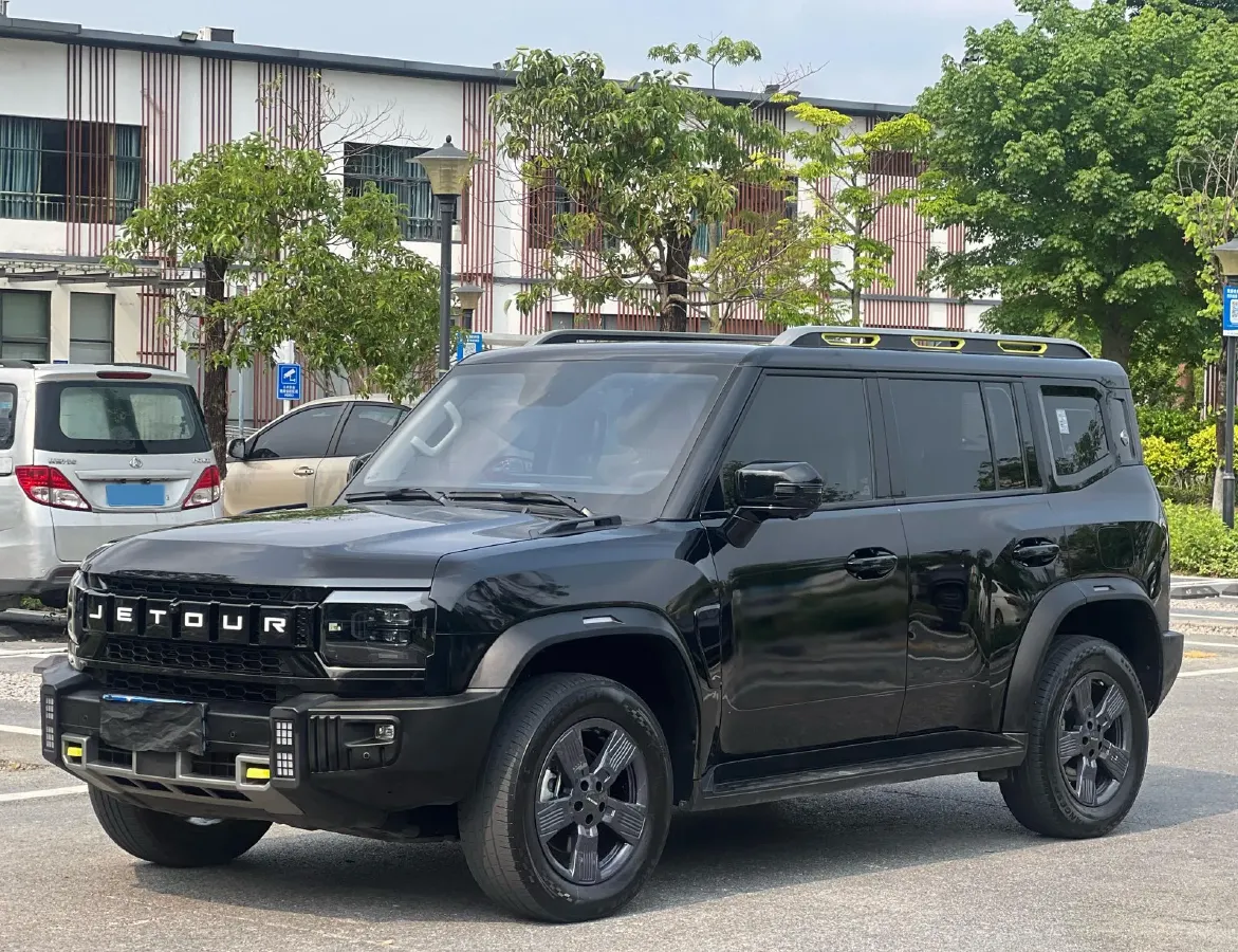 2023 Jetour Traveller 1.5T 184HP L4 7DCT,autocango,china used car exporter,china ev exporter,chinese used car exporter,chinese used ev exporter