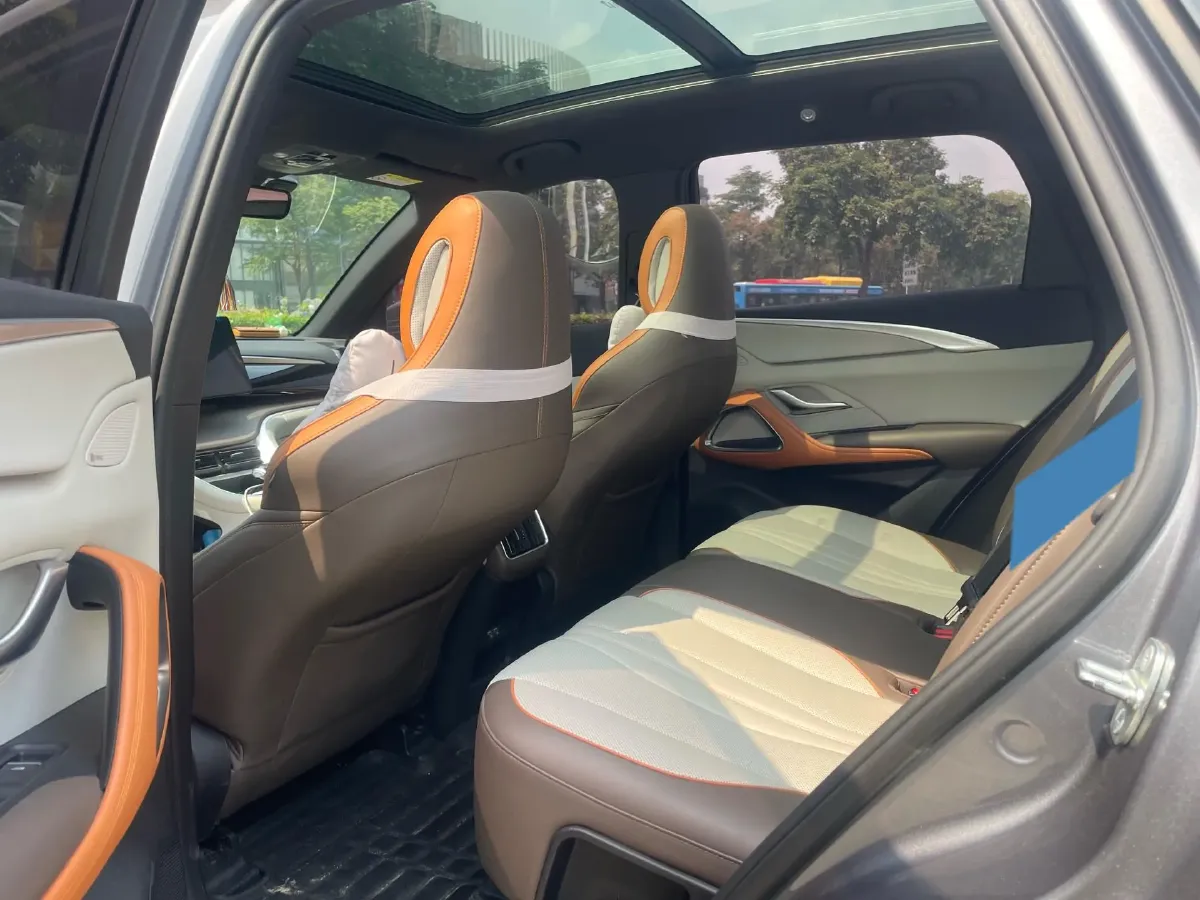 2022 LYNK&CO 03 1.5T 180HP L3 7DCT,autocango,china used car exporter,china ev exporter,chinese used car exporter,chinese used ev exporter