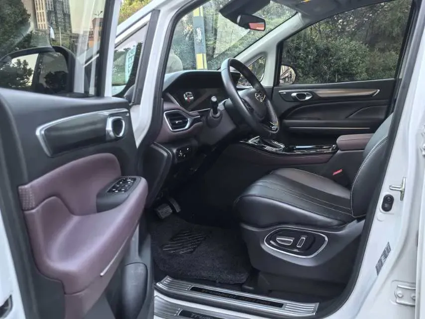 2023 GAC Trumpchi M6 1.5T 177HP L4 7DCT,autocango,china used car exporter,china ev exporter,chinese used car exporter,chinese used ev exporter