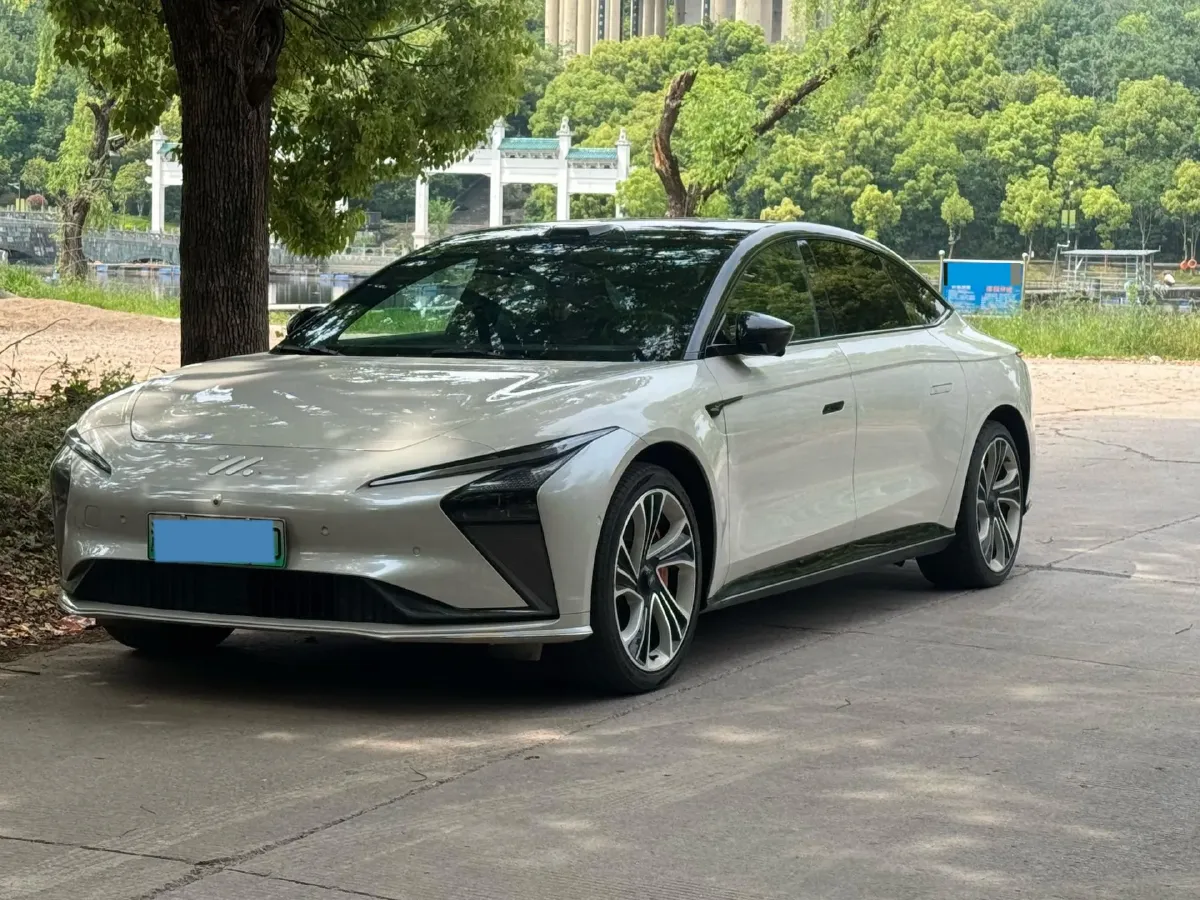 2022 IM L7 BEV 90KWH,autocango,china used car exporter,china ev exporter,chinese used car exporter,chinese used ev exporter