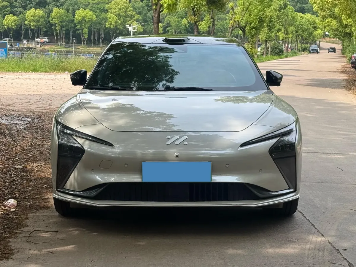 2022 IM L7 BEV 90KWH,autocango,china used car exporter,china ev exporter,chinese used car exporter,chinese used ev exporter