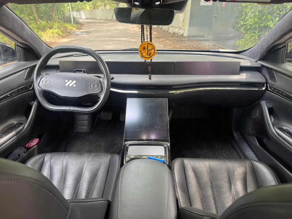 2022 IM L7 BEV 90KWH,autocango,china used car exporter,china ev exporter,chinese used car exporter,chinese used ev exporter