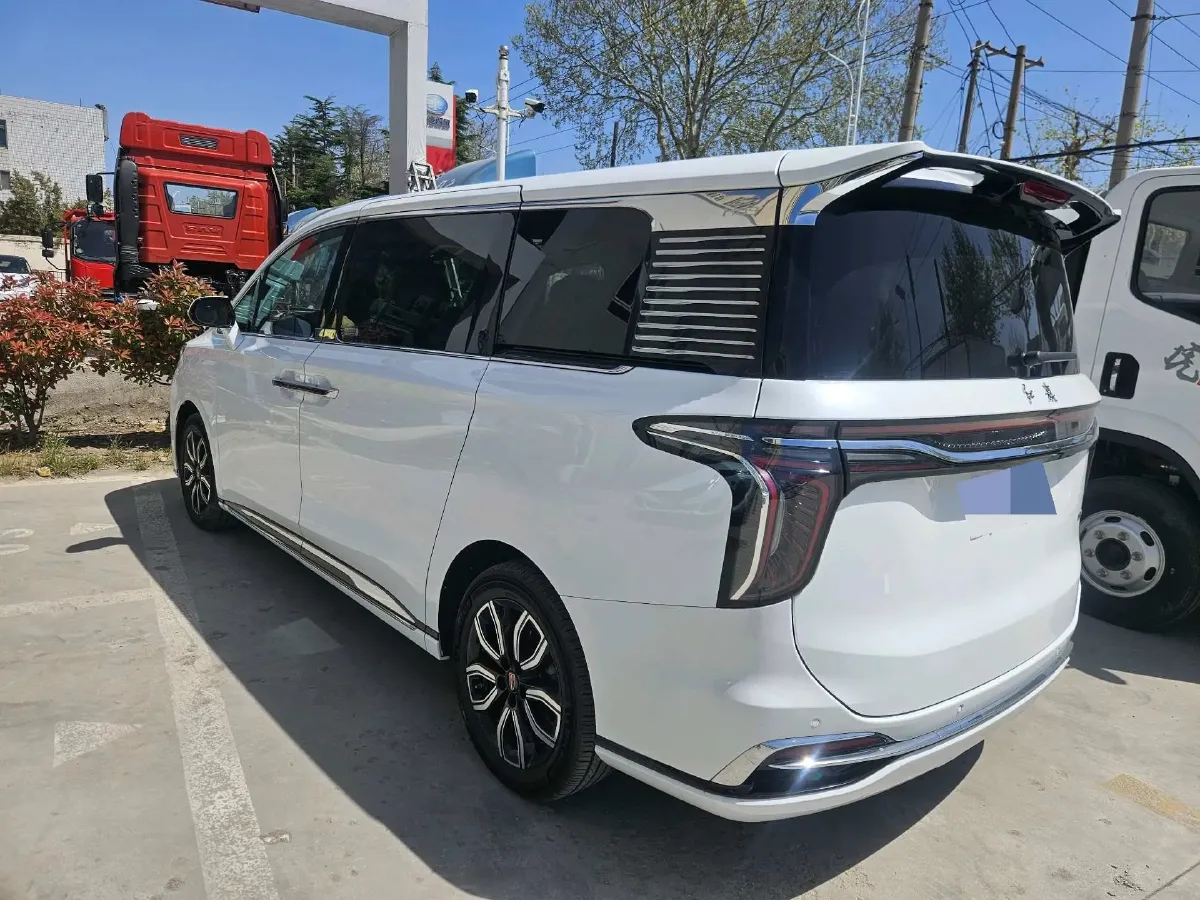 2023 HongQi HQ9 2.0T 252HP L4 8AT,autocango,china used car exporter,china ev exporter,chinese used car exporter,chinese used ev exporter