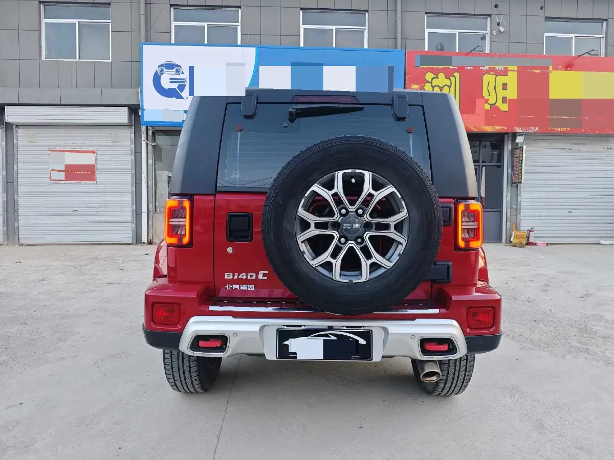 2020 Beijing BJ40 2.0T 224HP L4 8AT,autocango,china used car exporter,china ev exporter,chinese used car exporter,chinese used ev exporter