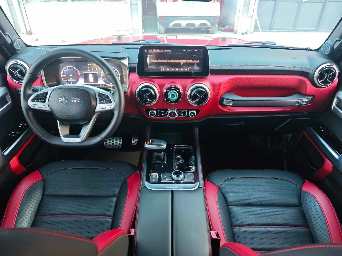 2020 Beijing BJ40 2.0T 224HP L4 8AT,autocango,china used car exporter,china ev exporter,chinese used car exporter,chinese used ev exporter