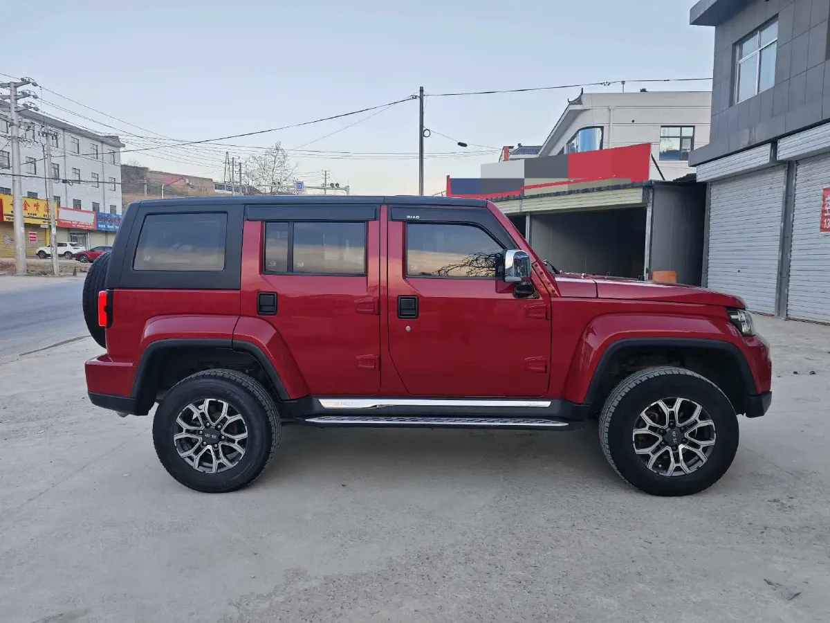 2020 Beijing BJ40 2.0T 224HP L4 8AT,autocango,china used car exporter,china ev exporter,chinese used car exporter,chinese used ev exporter